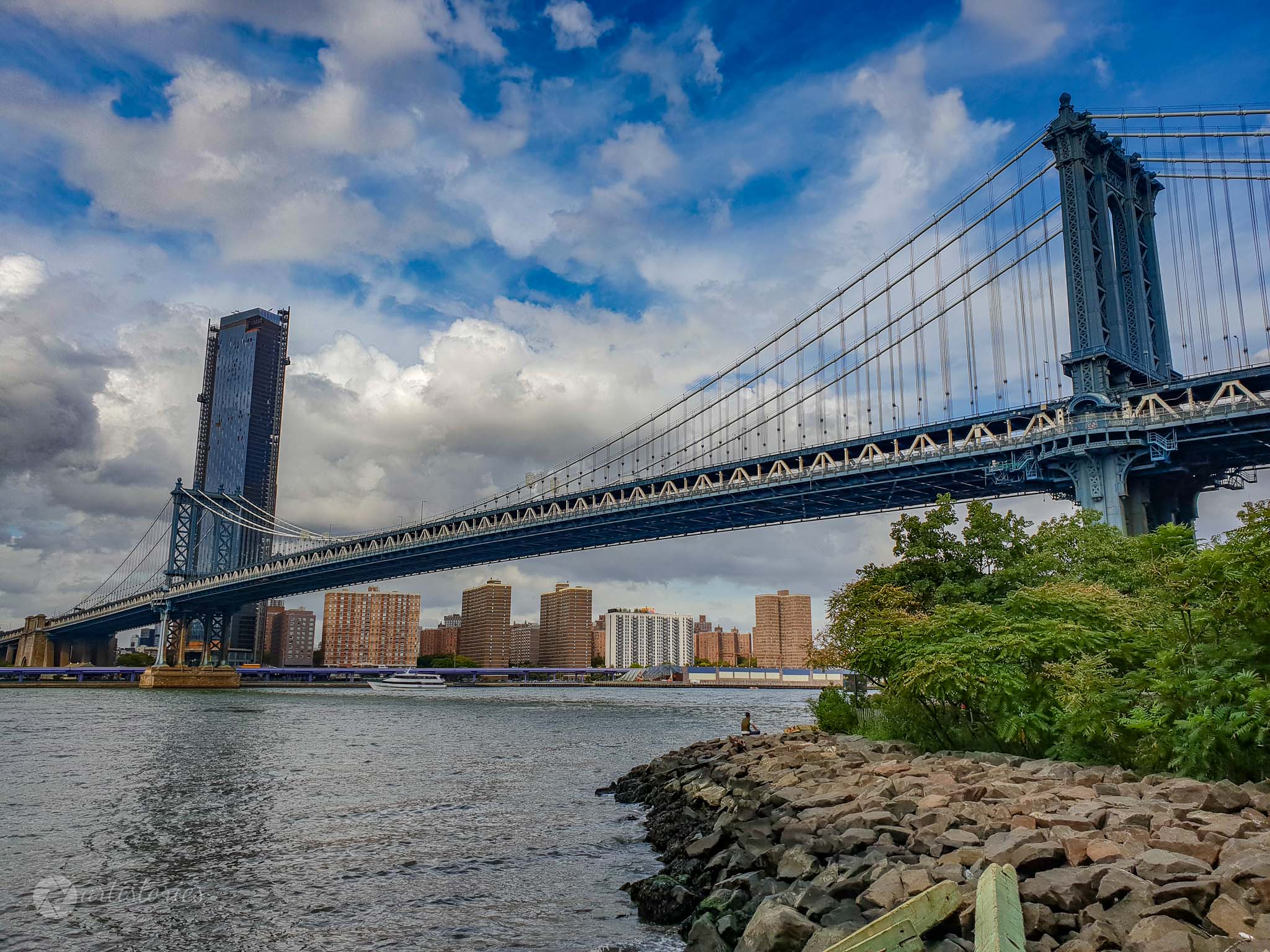 New York & Montréal